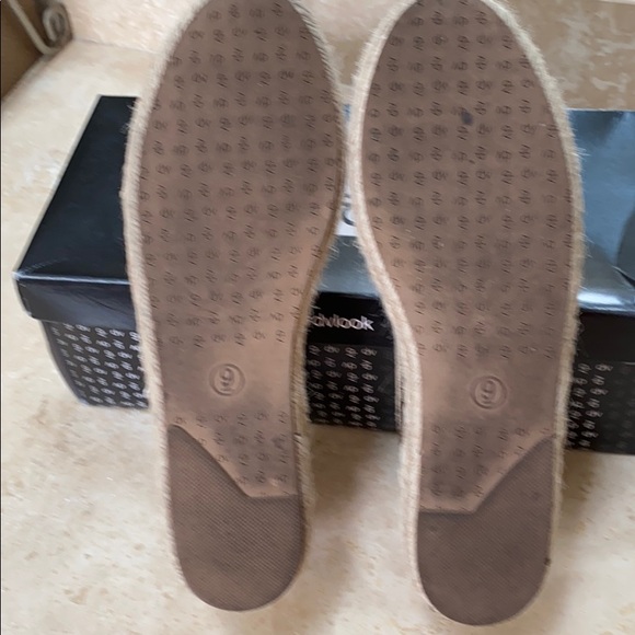 Rose Gold dv shoes size 9 - Picture 4 of 4